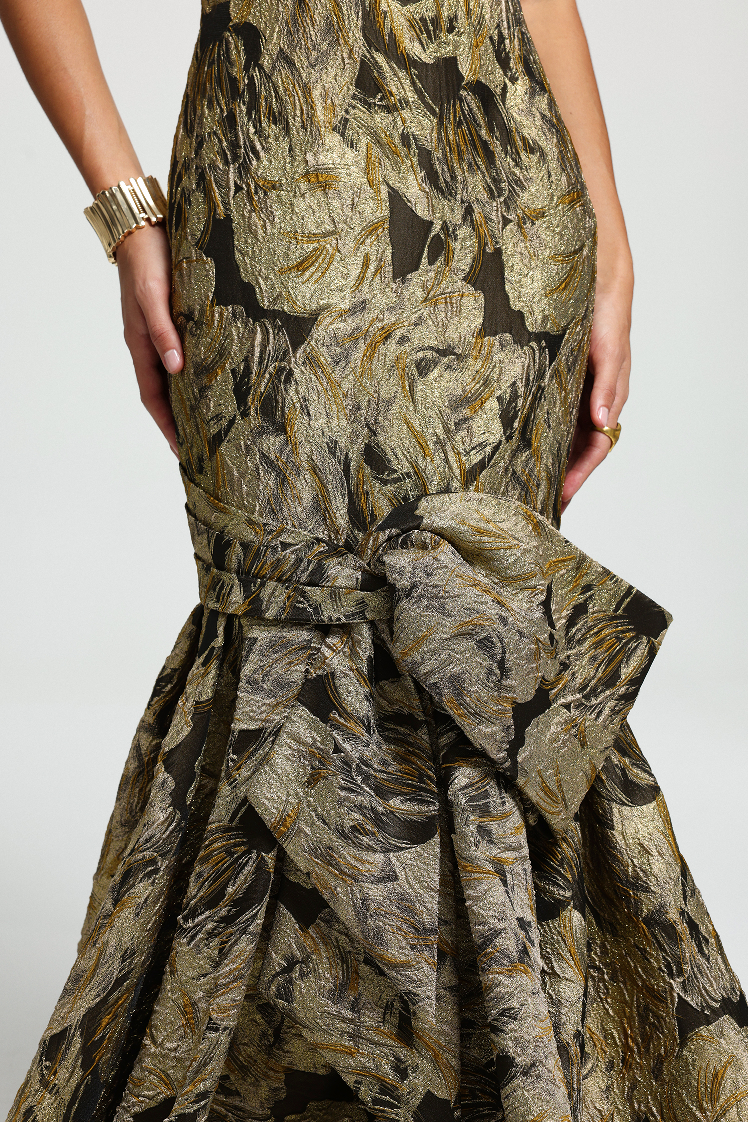 One-Shoulder Floral Bow Mermaid Gown