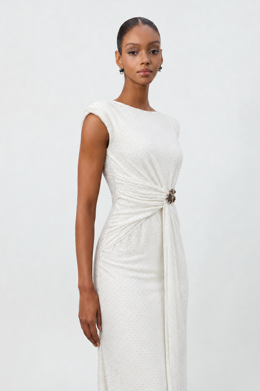 Hzere Elegant Contour Sleeveless Pleated Metal Decor Lace Apricot Maxi Dress