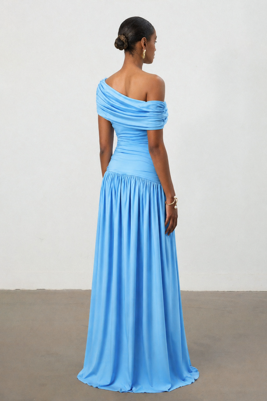 Gamora Elegant Contour One Shoulder Ruched Maxi Dress