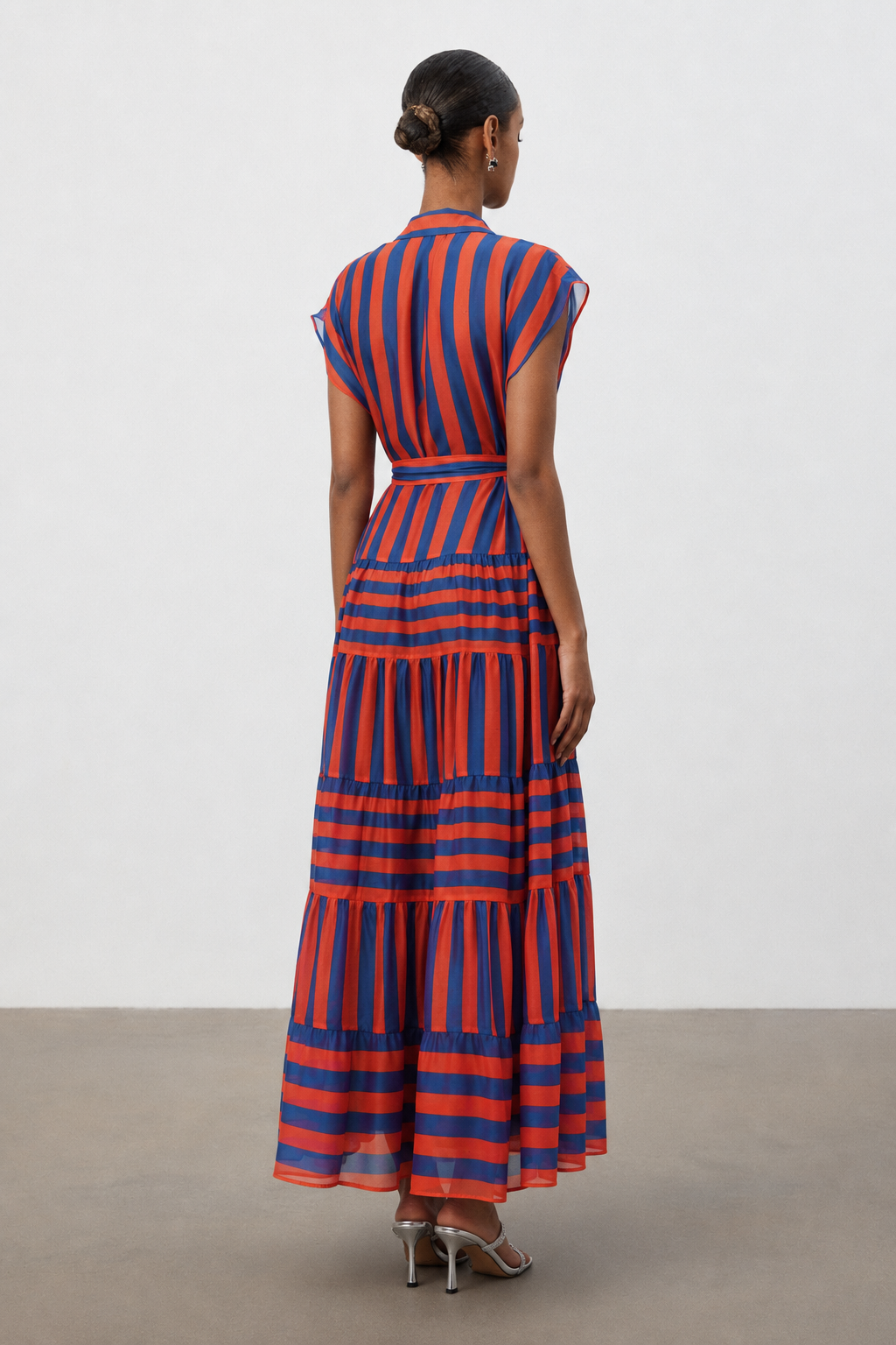 Vioky Resort Flowy Sleeveless Woven Maxi Dress