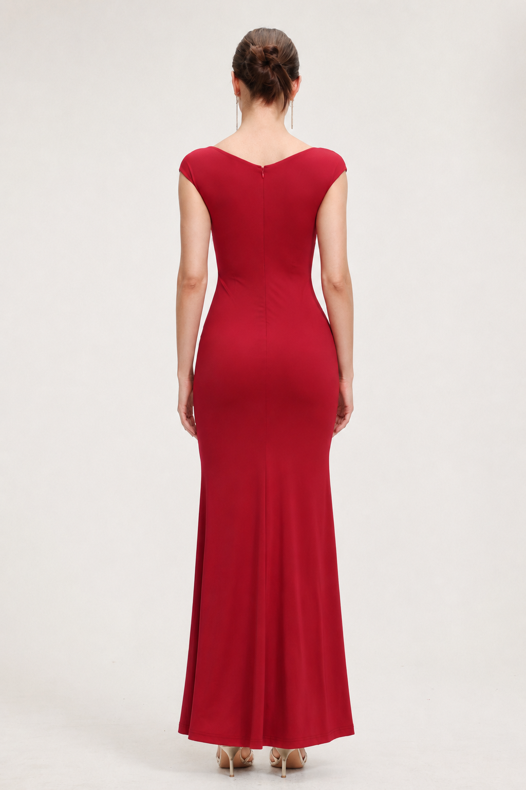 Yonce Romantic Contour V Neck Pleated Maxi Dress