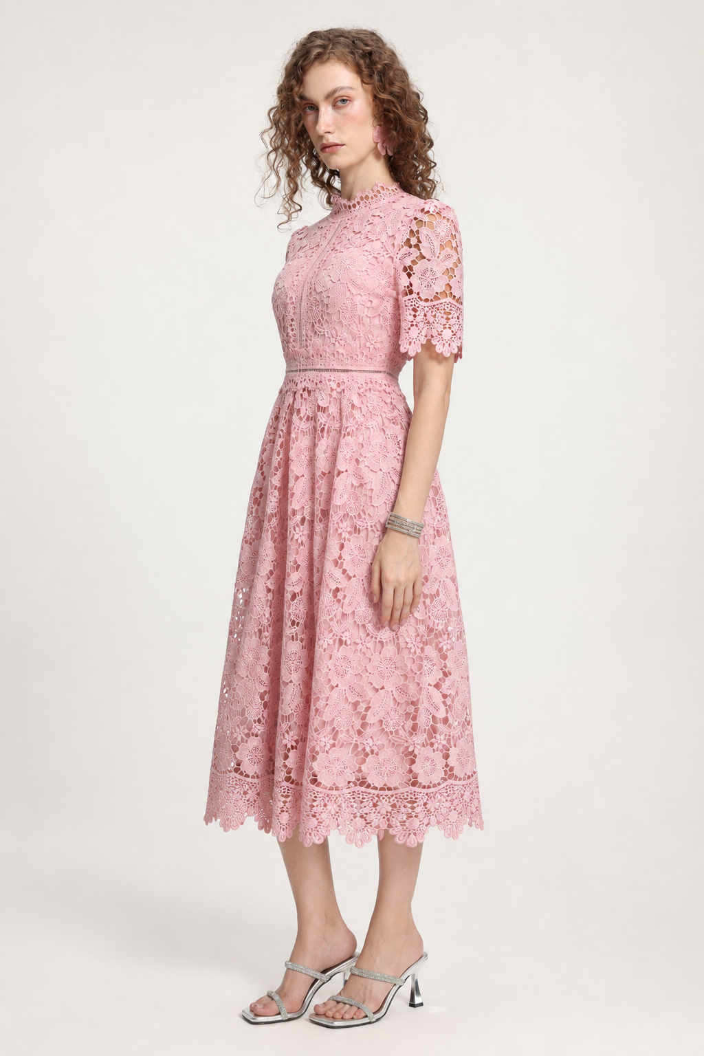 Valema Resort Flowy Short Sleeve Floral Lace Midi Dress