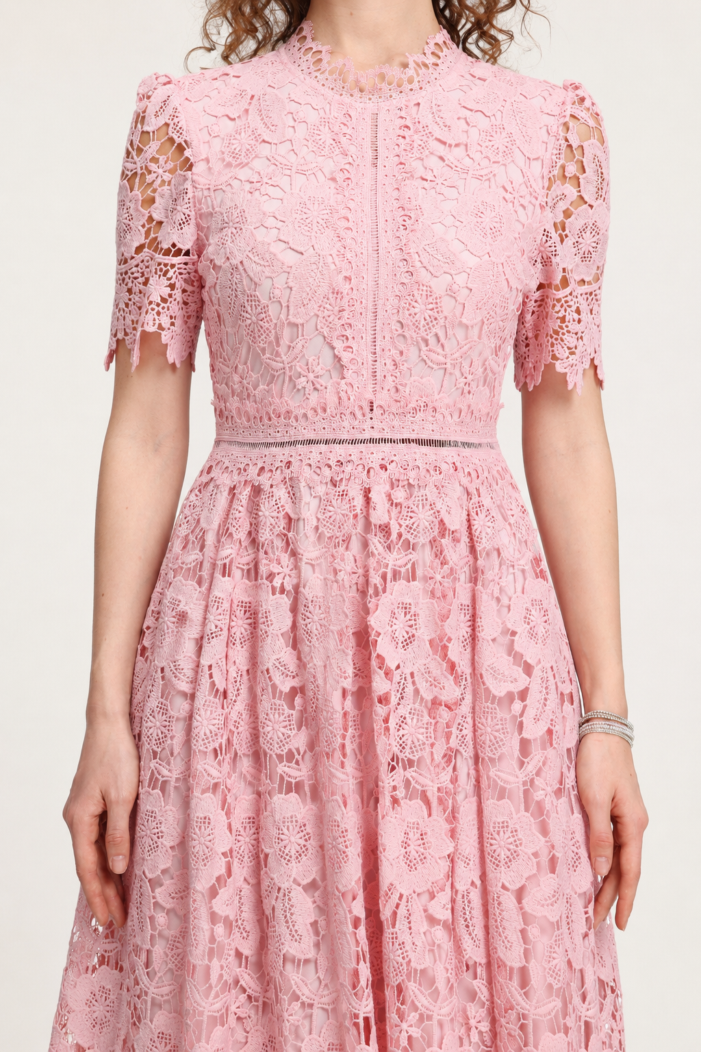 Valema Resort Flowy Short Sleeve Floral Lace Midi Dress