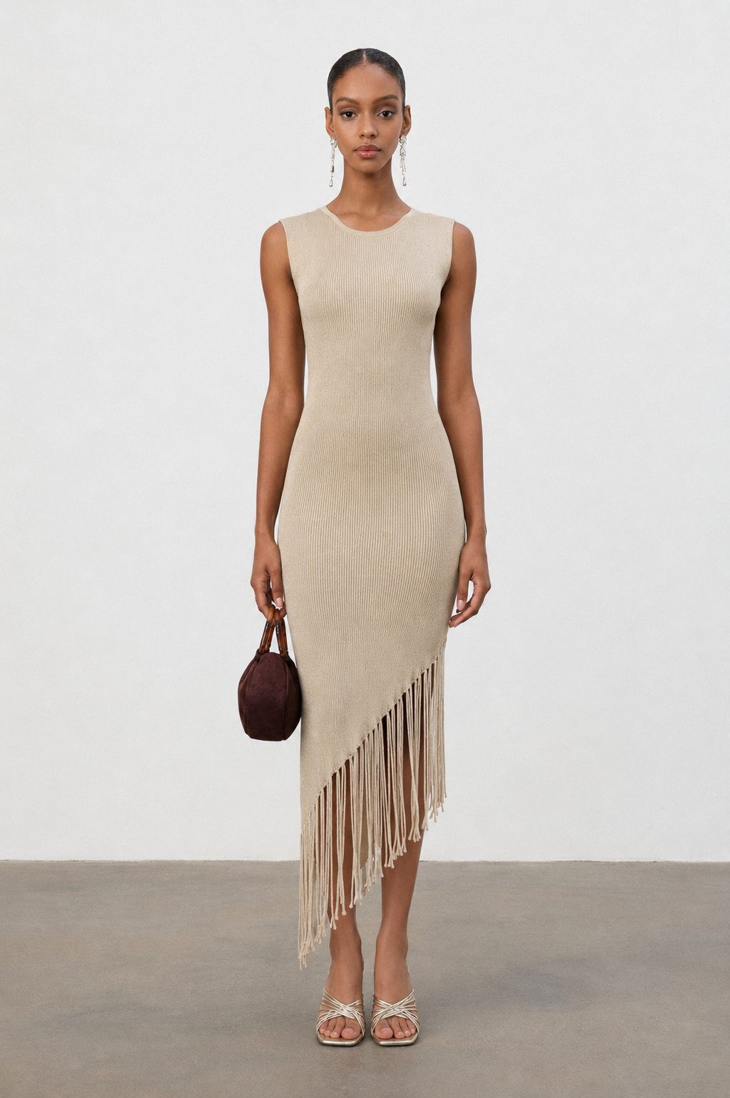 Garela Elegant Contour Round Neck Sleeveless Knit Maxi Dress