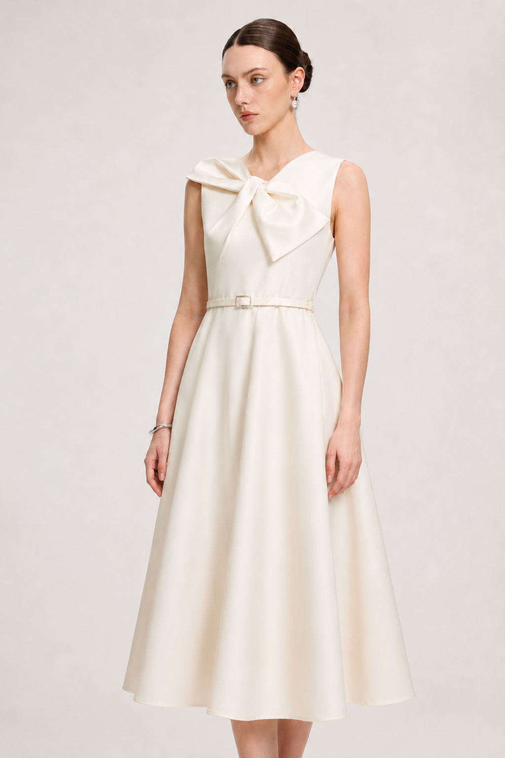 Fallon Elegant Tailored Sleeveless Bow Detailed Woven Maxi Dress