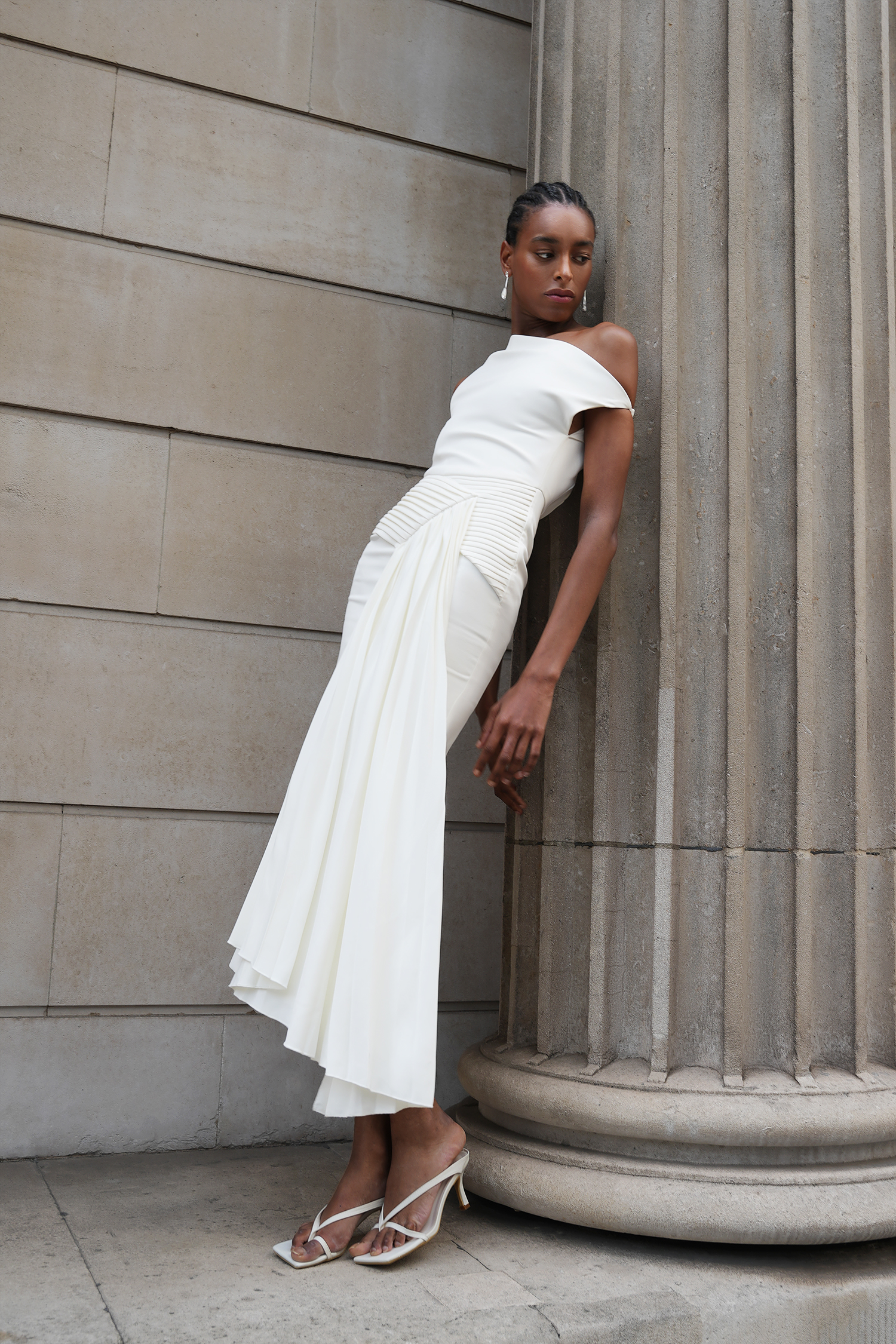 Paulina Oblique Shoulder Sleeveless Folds Midi Dress