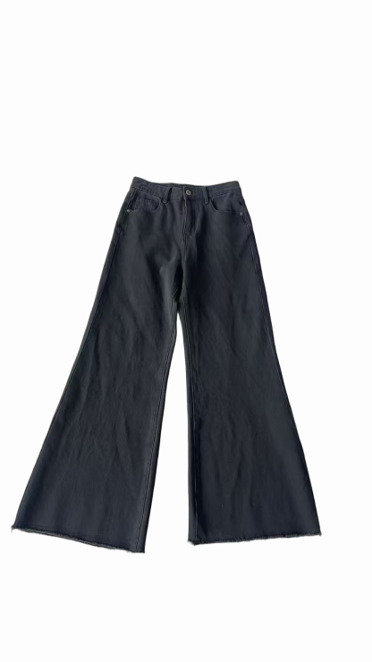 leoblue way in true black