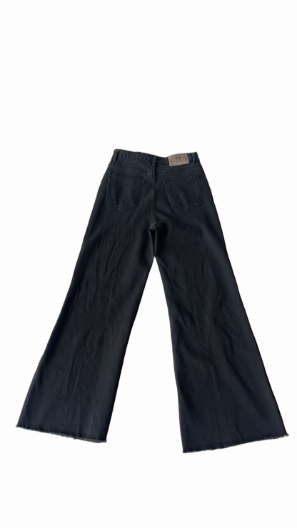 leoblue way in true black