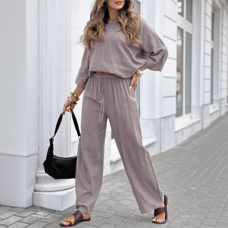 Cotton Linen Set with Casual Blouse and Straight-Leg Pants / Modern Versatility at its Most Chic!