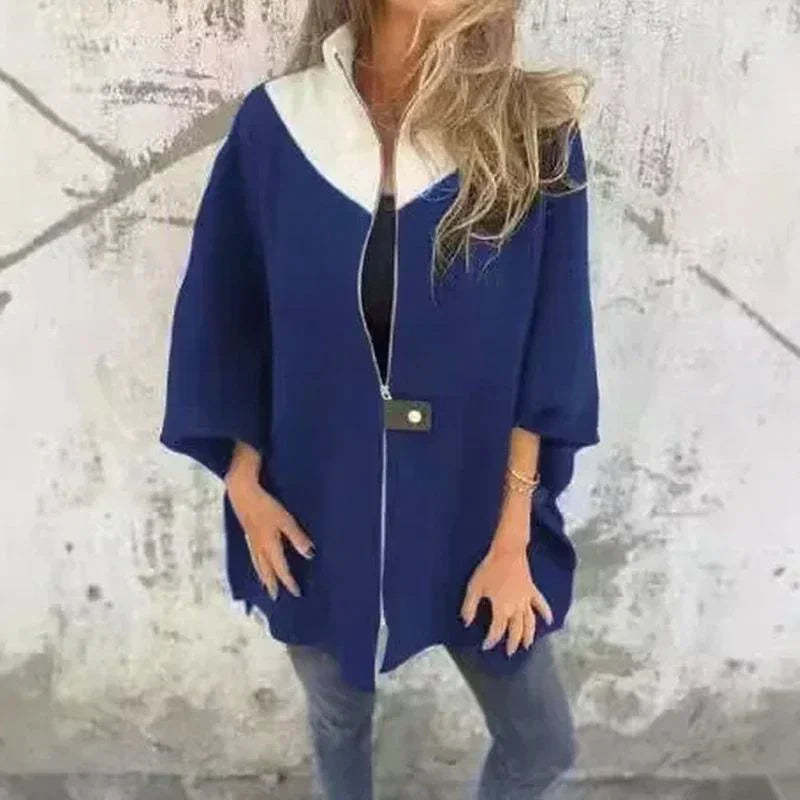 Coat with Contrasting Collar and Loose Fit 