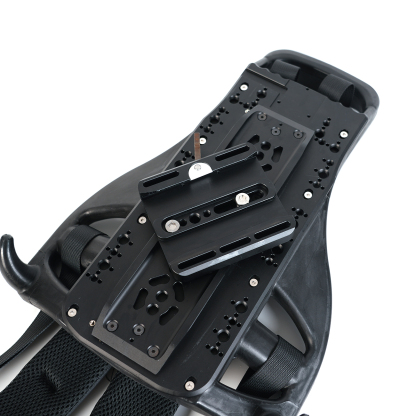 DJI Ronin 4D , SONY CineAlta 3/8 screws hold the camera backpack