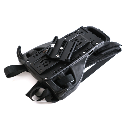 DJI Ronin 4D , SONY CineAlta 3/8 screws hold the camera backpack