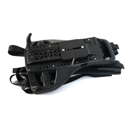 DJI Ronin 4D , SONY CineAlta 3/8 screws hold the camera backpack