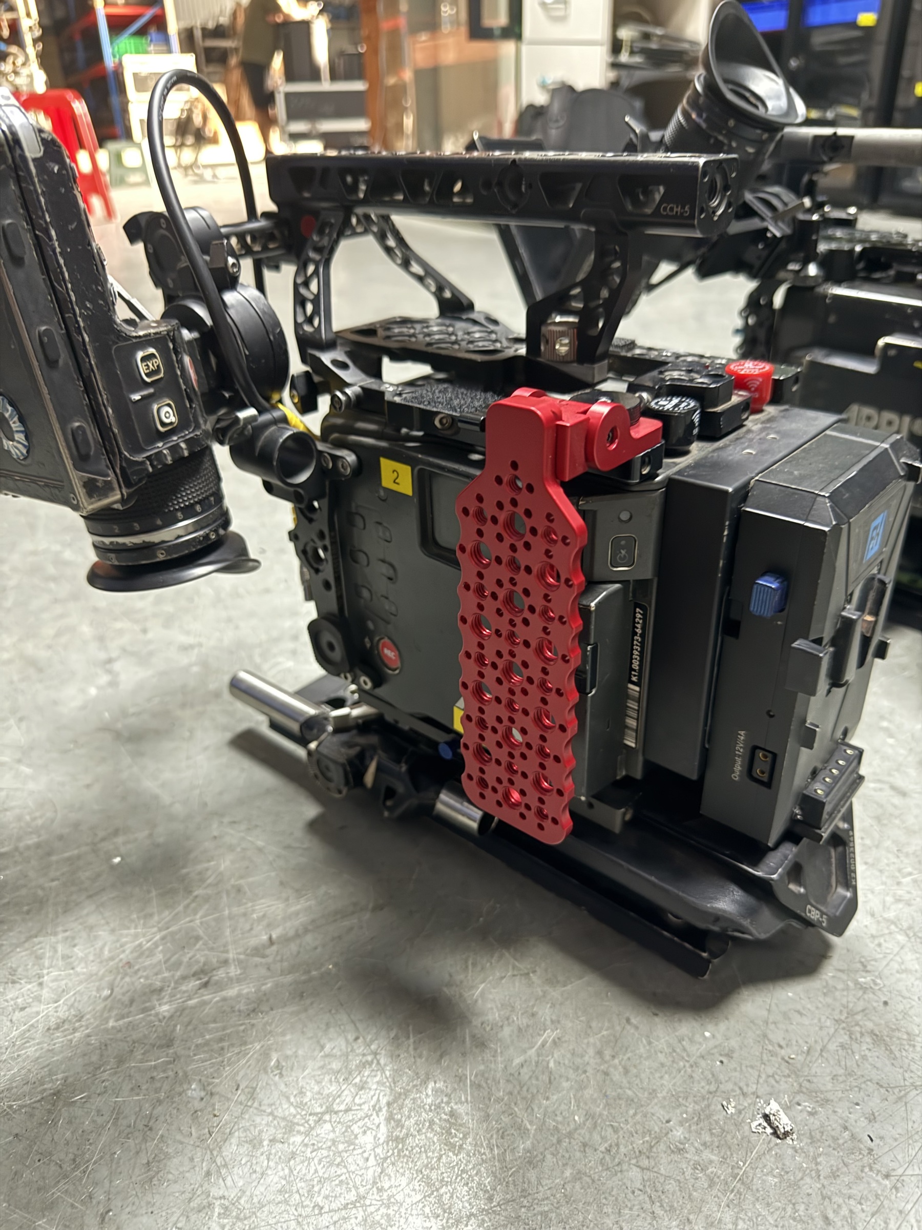 ARRI Alexa 35 side 1/4 3/8 screw expansion board, Articulated Mounting Plate AMP-1 Alexa 35