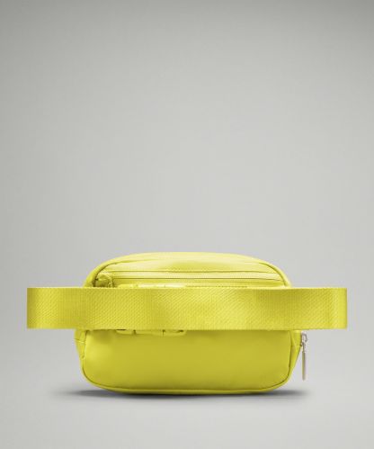Everywhere Belt Bag 1L