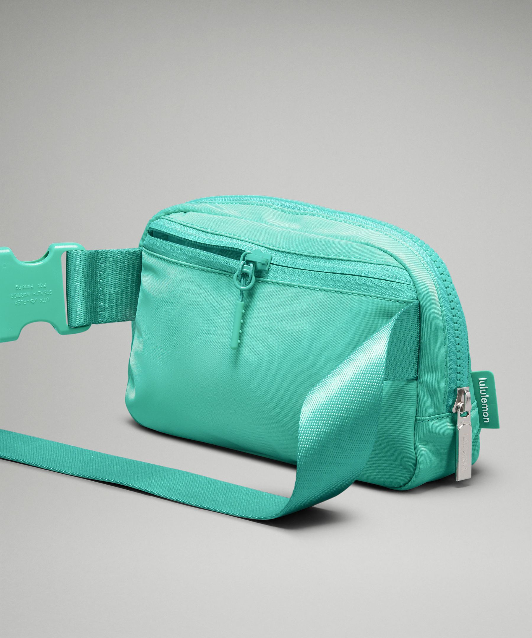 Everywhere Belt Bag 1L