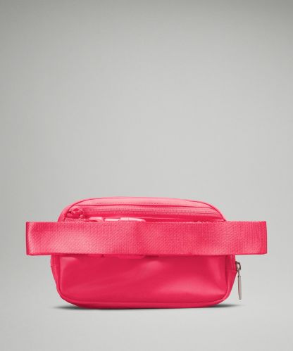 Everywhere Belt Bag 1L