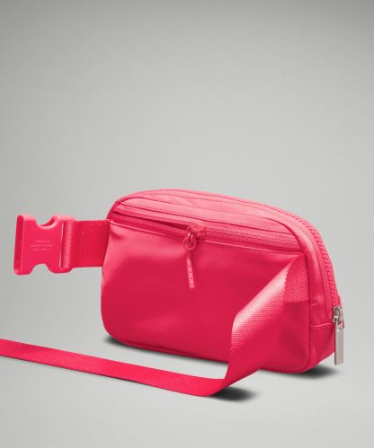 Everywhere Belt Bag 1L