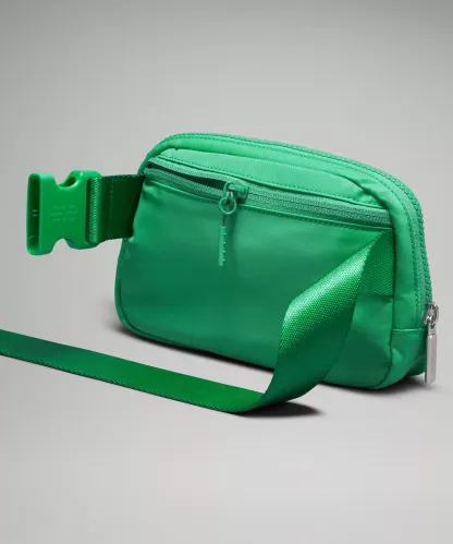 Everywhere Belt Bag 1L