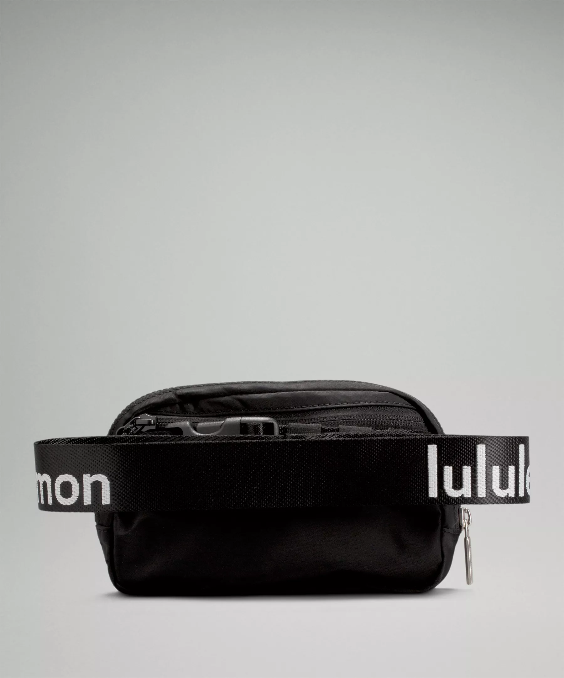 Everywhere Belt Bag 1L