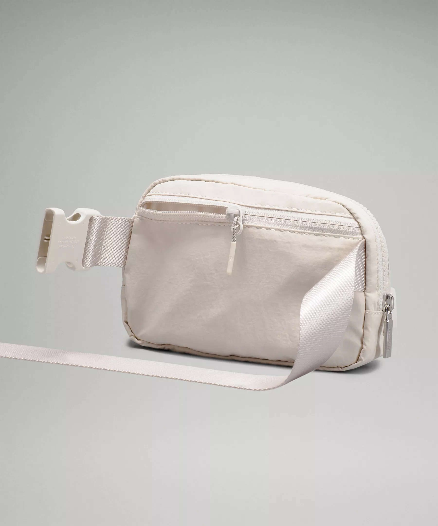 Everywhere Belt Bag 1L