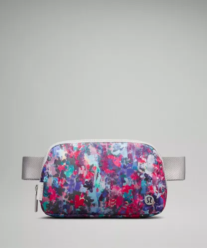 Everywhere Belt Bag 1L