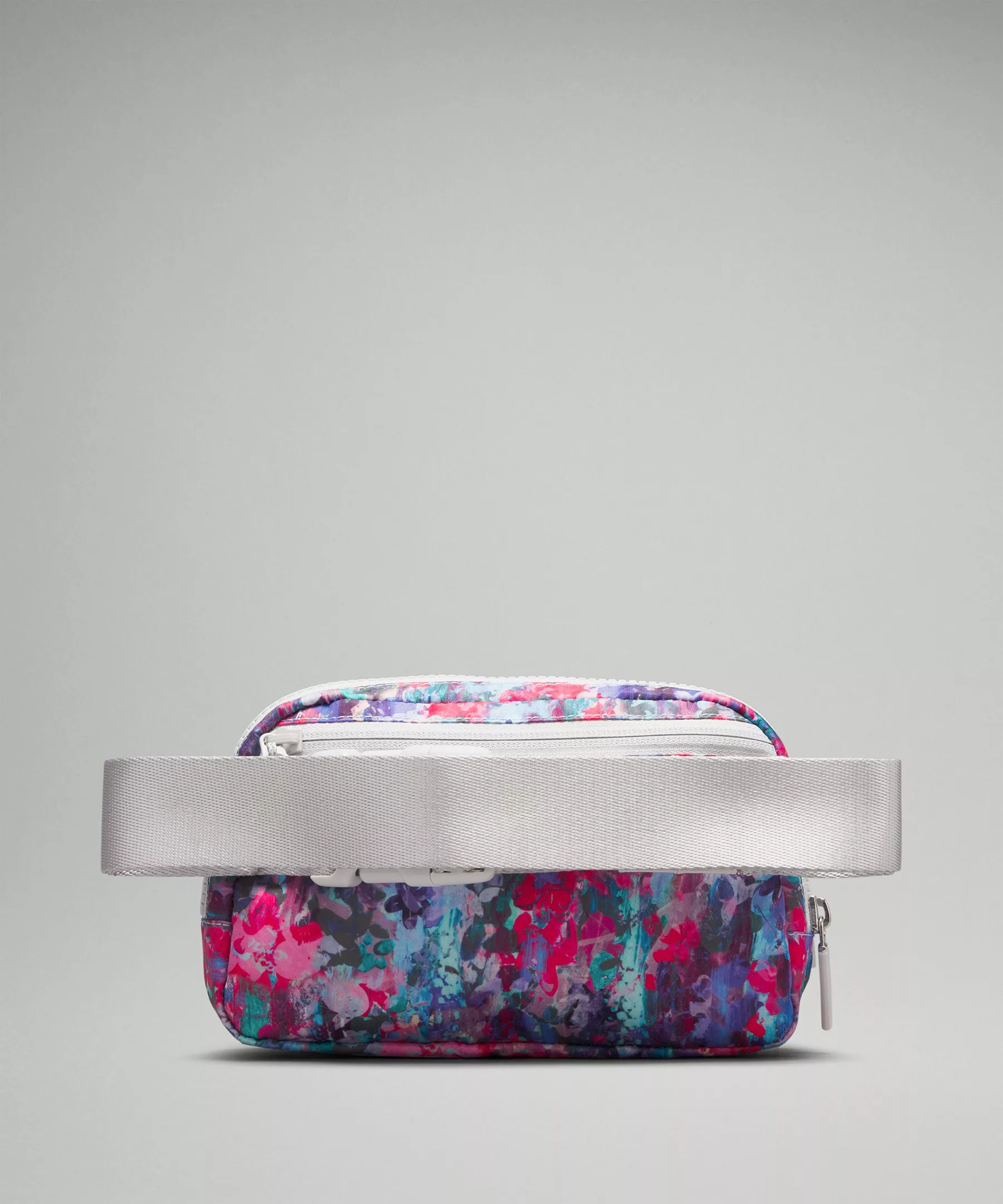 Everywhere Belt Bag 1L