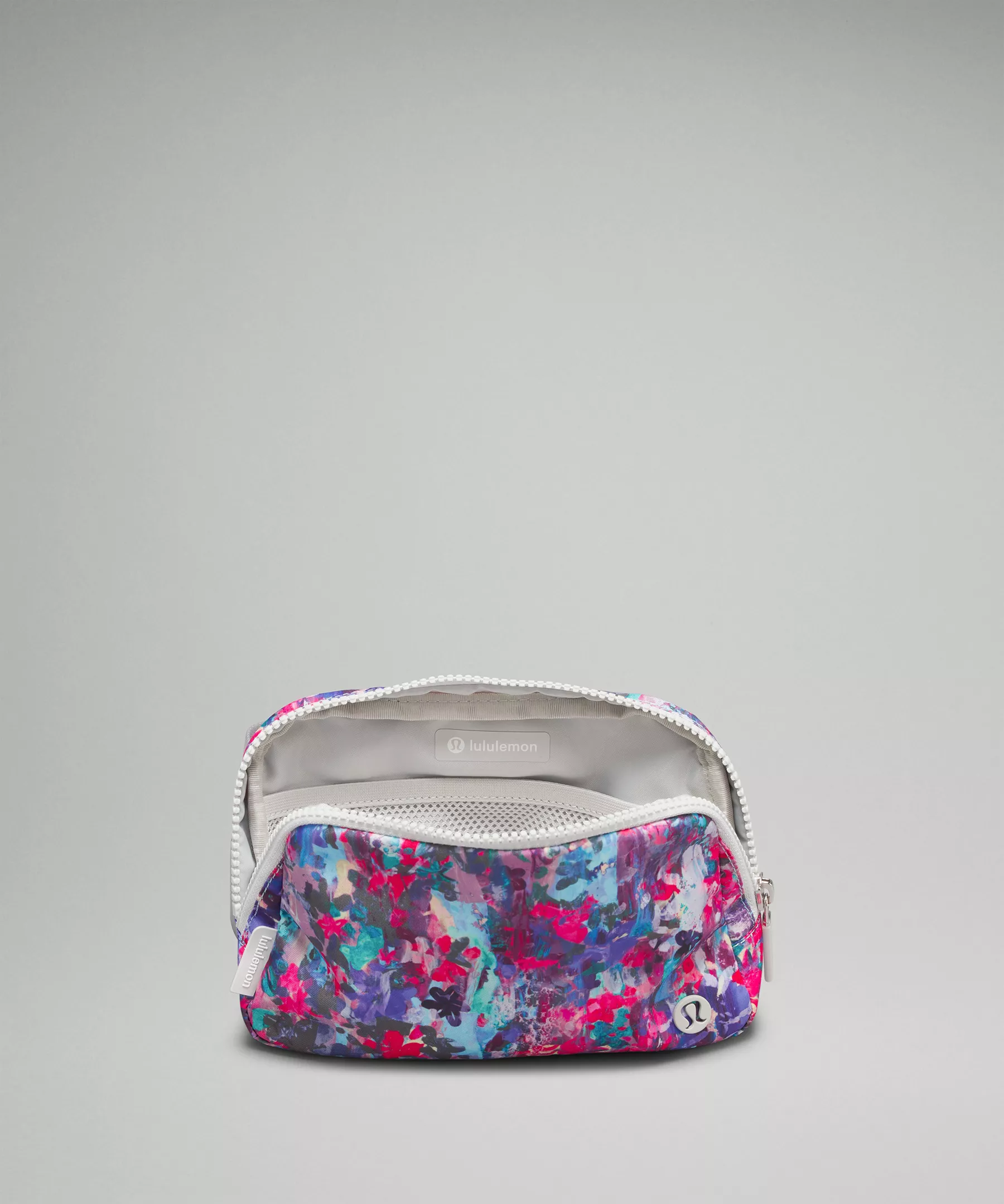 Everywhere Belt Bag 1L