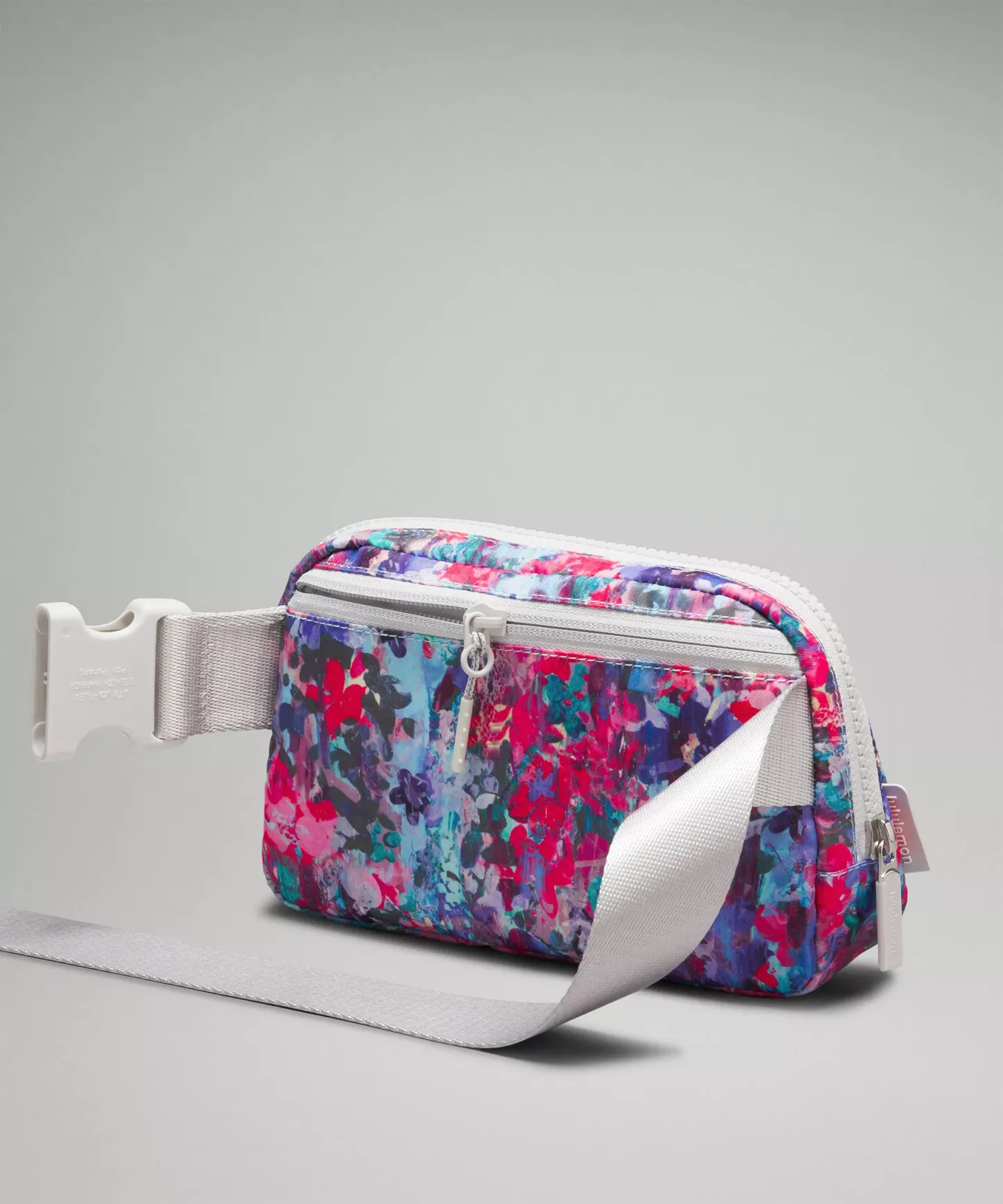 Everywhere Belt Bag 1L
