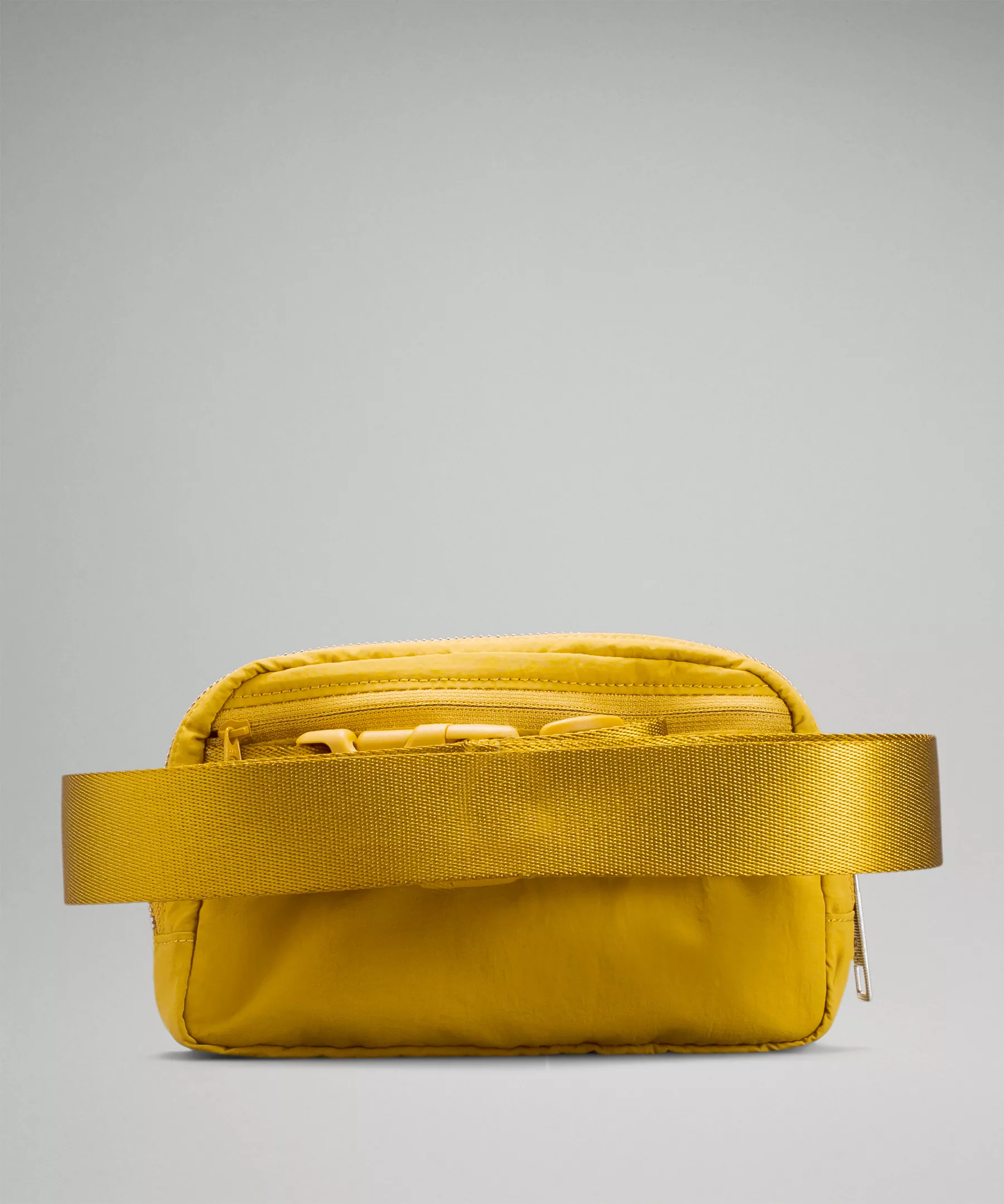 Everywhere Belt Bag 1L