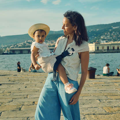 Toddler Carrier --Why are parents abandoning expensive baby carriers in favor of this product?