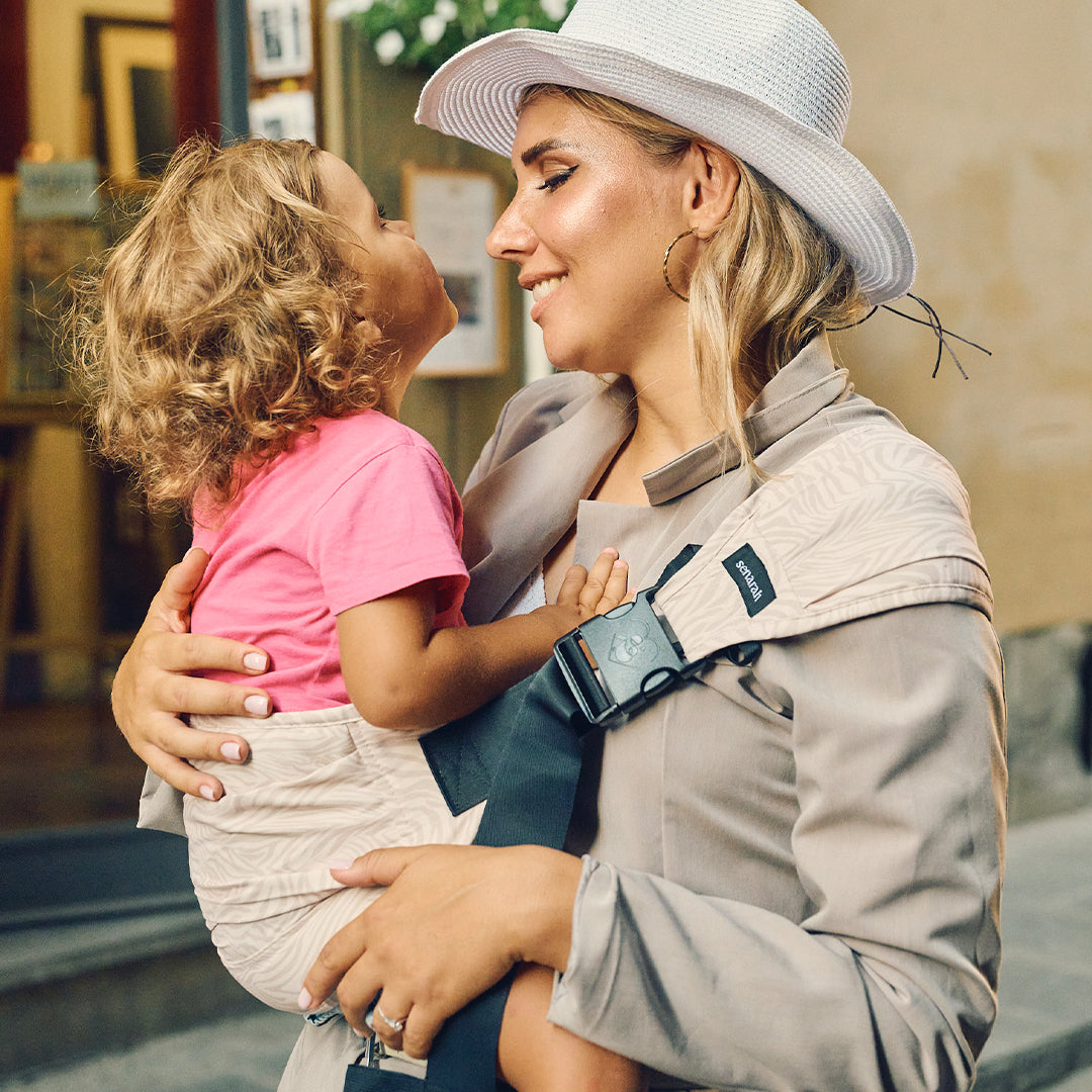Toddler Carrier --Why are parents abandoning expensive baby carriers in favor of this product?