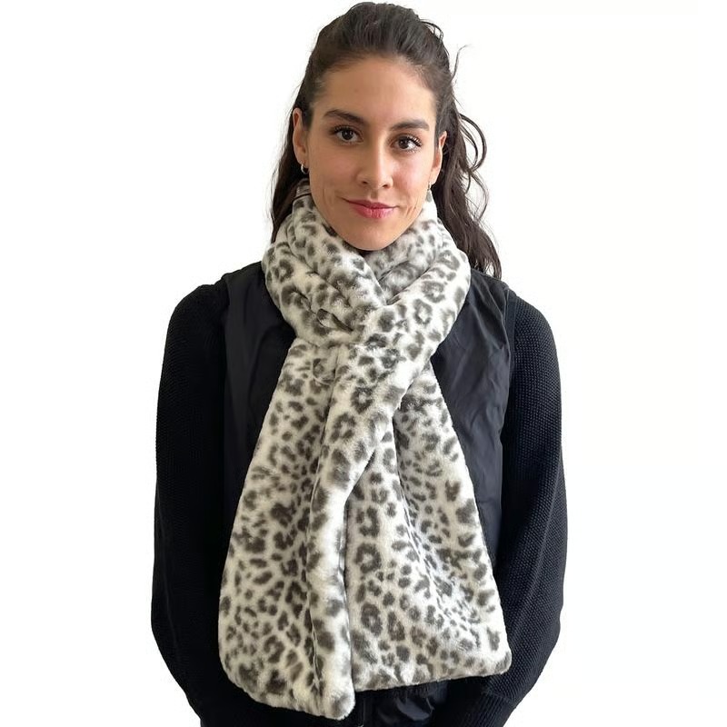 🎄Christmas Sale 49% OFF🔥-❄️Faux-Fur Pull-Through Scarf with Hidden Pocket