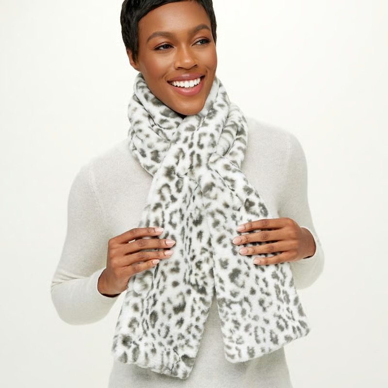 🎄Christmas Sale 49% OFF🔥-❄️Faux-Fur Pull-Through Scarf with Hidden Pocket