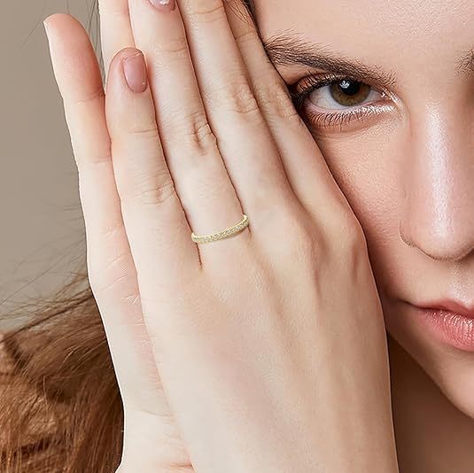 Women's gold-plated zircon ring