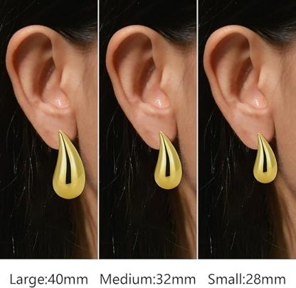 2 pairs of women's 14K teardrop earrings