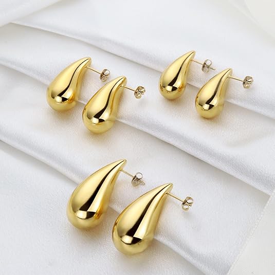 2 pairs of women's 14K teardrop earrings