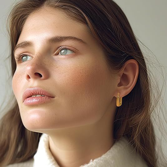 2 pairs of women's 14K gold-plated and silver U-shaped earrings