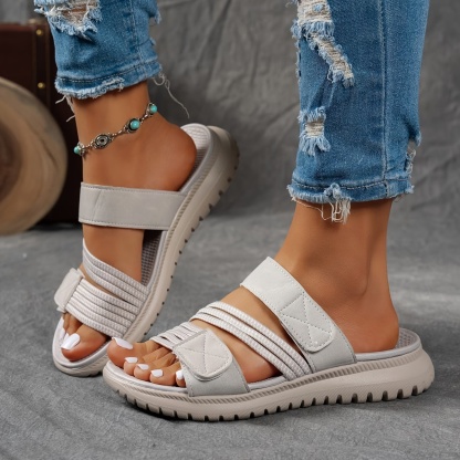 Women's Summer Fashion Sandals - Casual Beach Shoes, Low Heel, Comfortable, Suitable for Outdoor Vacations and Everyday Wear