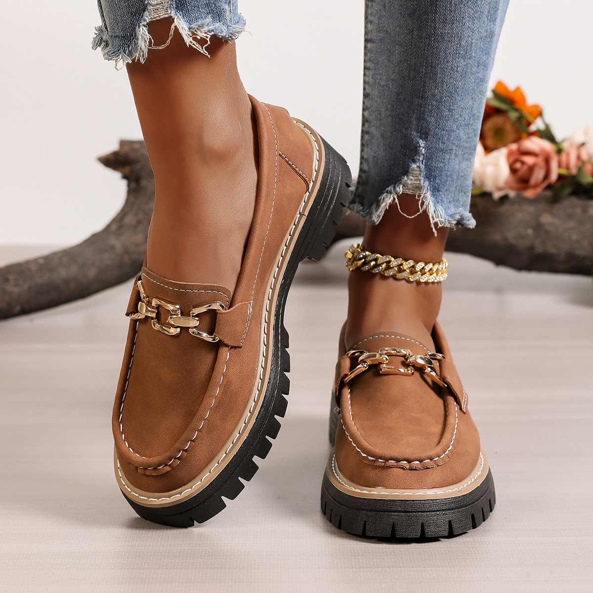 Women's thick-soled versatile casual loafers