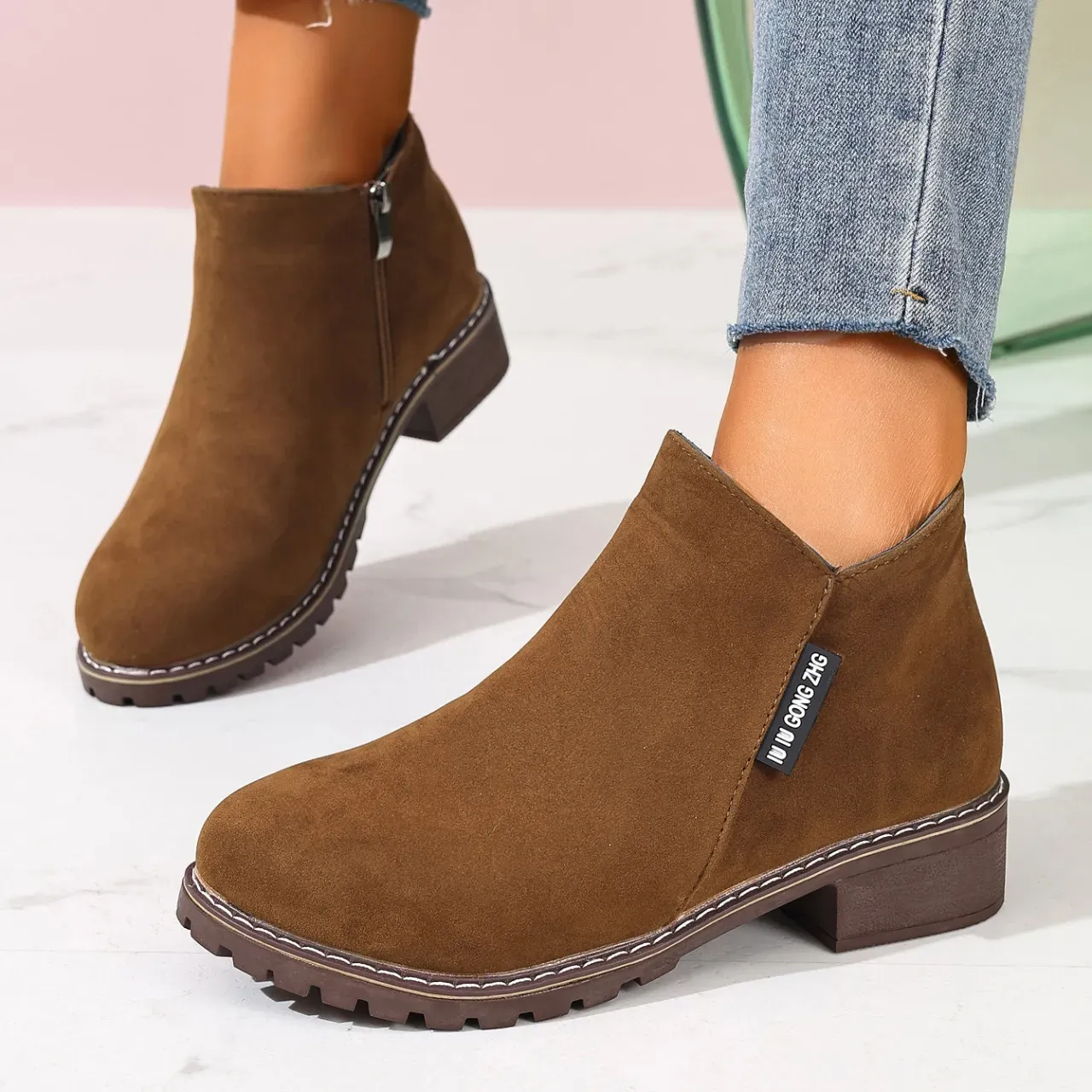 Women's chunky heel suede side zipper boots