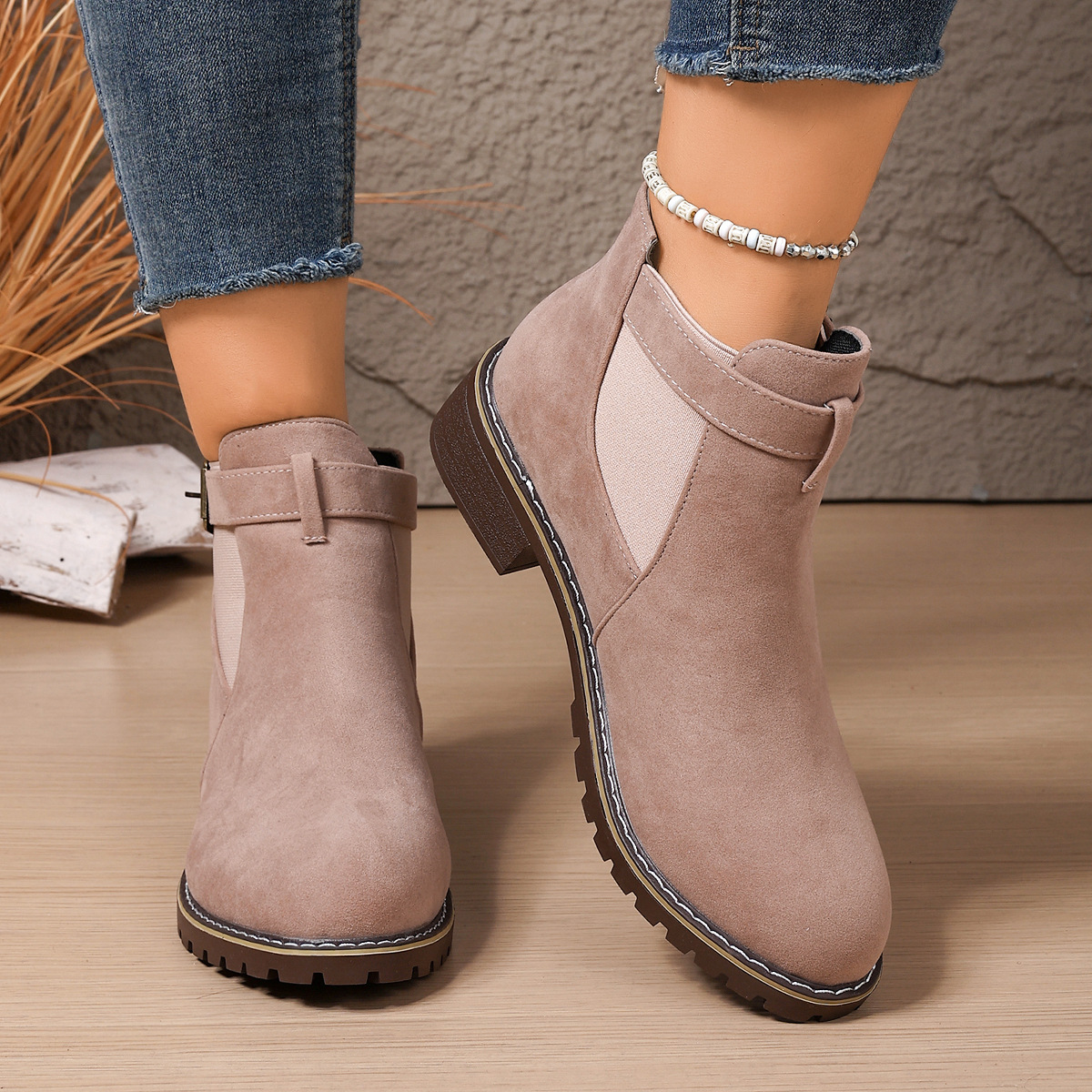 women's retro flat boots