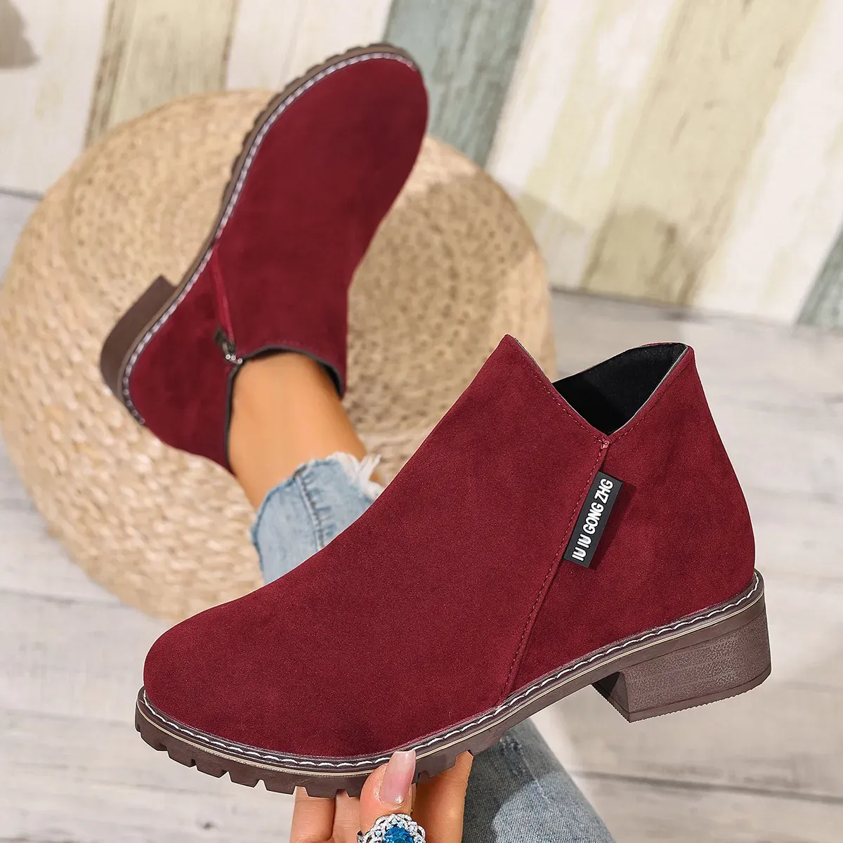 Women's chunky heel suede side zipper boots