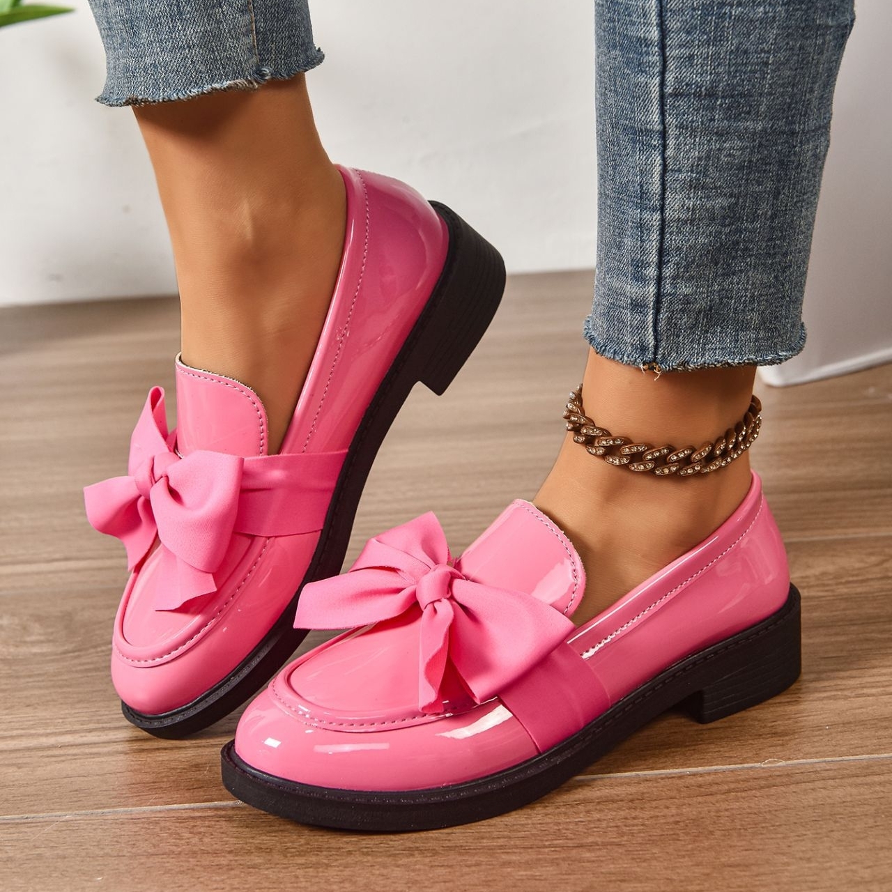 Women's anti-slip round toe slip-on loafers