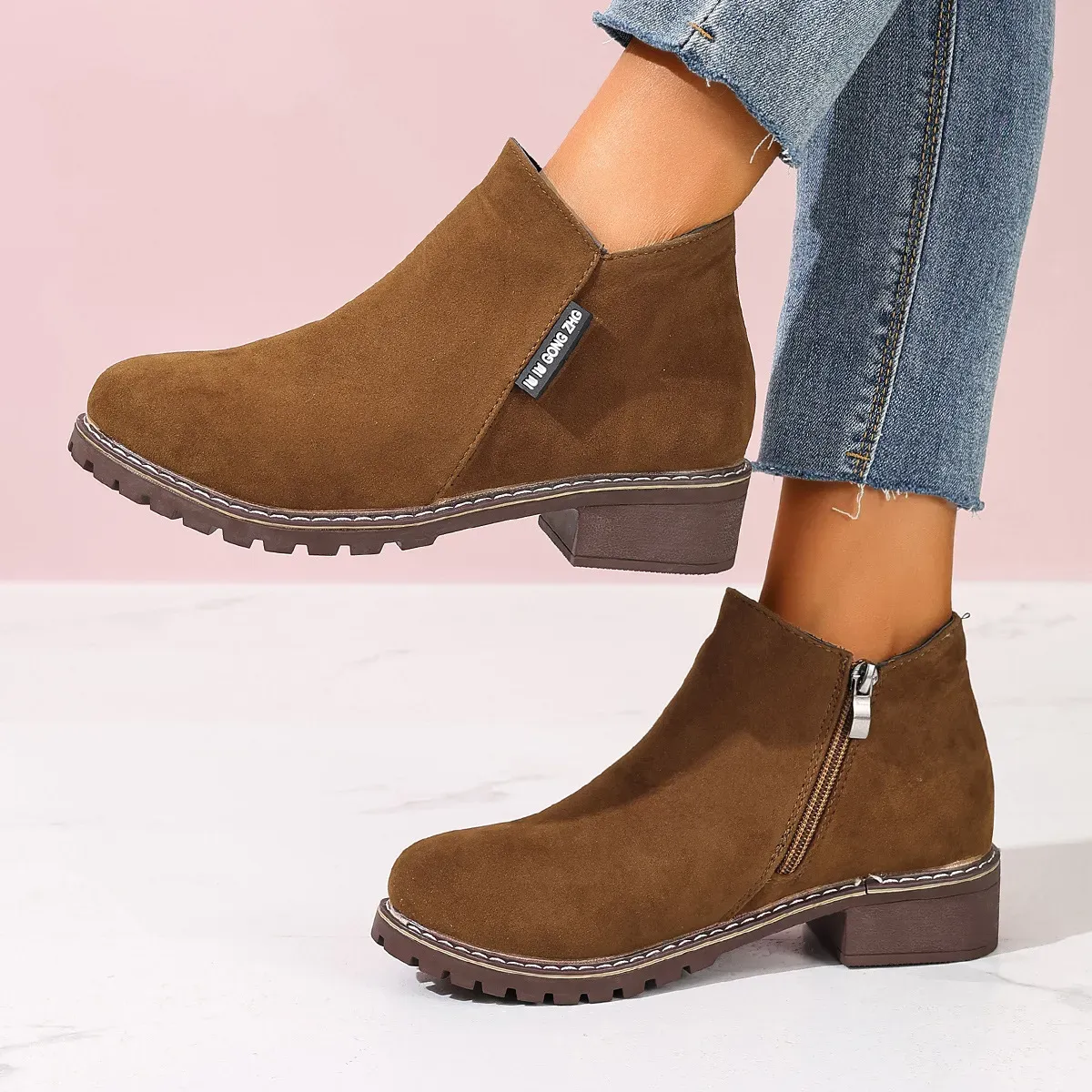 Women's chunky heel suede side zipper boots