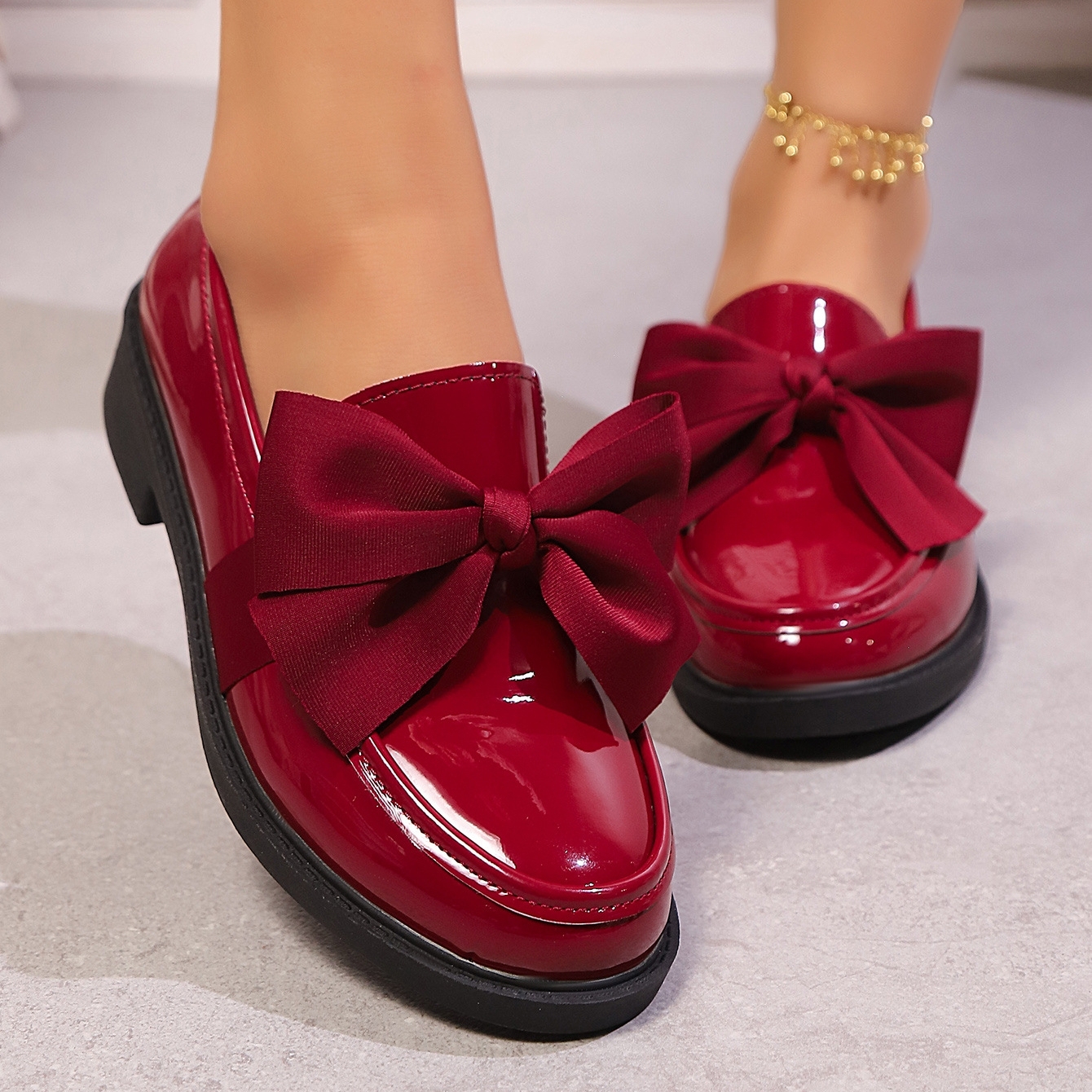 Women's anti-slip round toe slip-on loafers