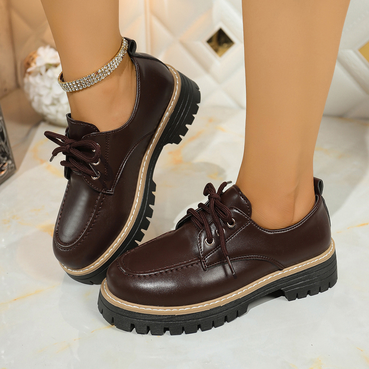 Women's platform lace-up loafers