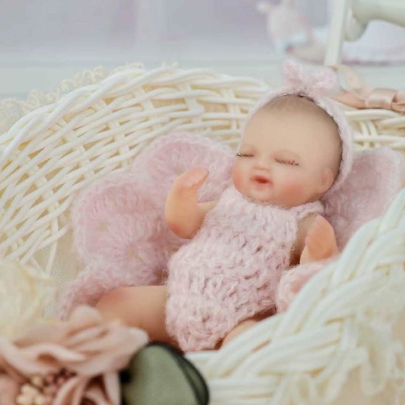 13cm/5Inch Lifelike Silicone Reborn Girl Baby Doll