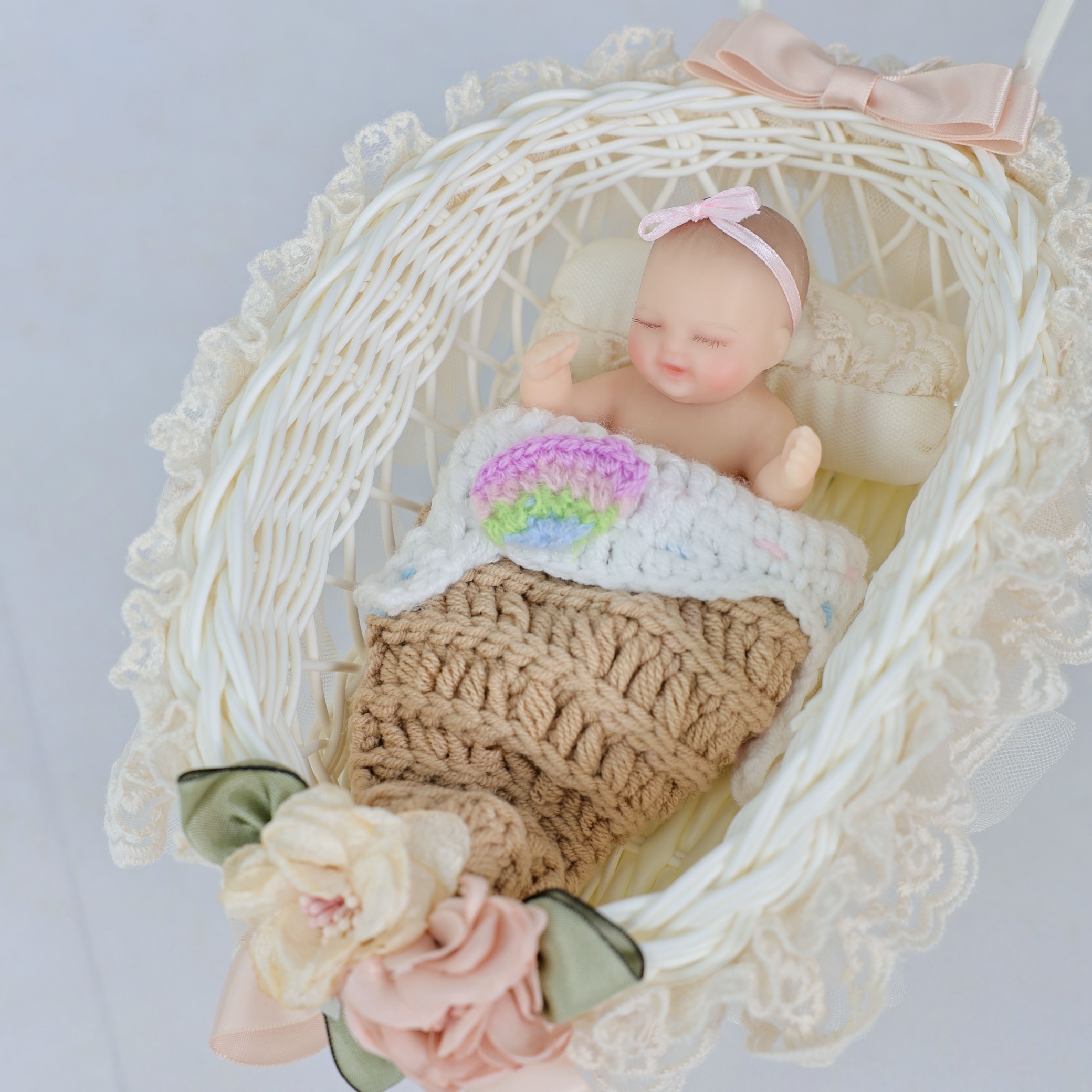 10cm/4Inch Lifelike Silicone Reborn Girl Baby Doll 