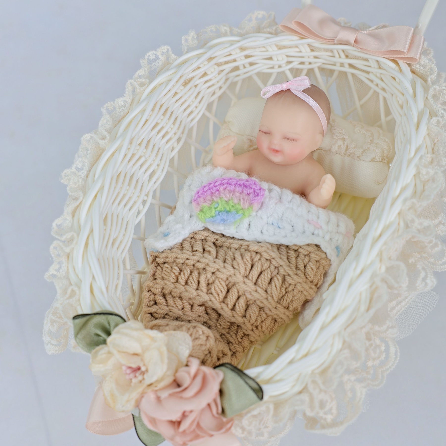 10cm/4Inch Lifelike Silicone Reborn Girl Baby Doll 
